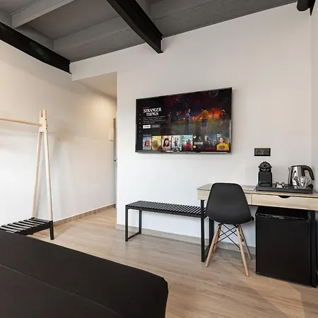 Ermoo Modern Living Atenas